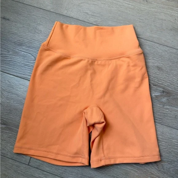 P'tula Women's Vibrant Orange Bike Shorts - Picture 1 of 4